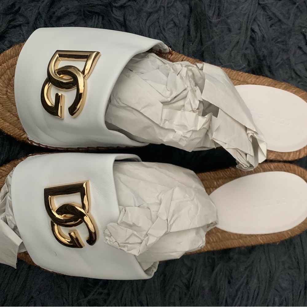 Dolce and Gabbana embellished leather slides size 41 - Picture 10 of 16
